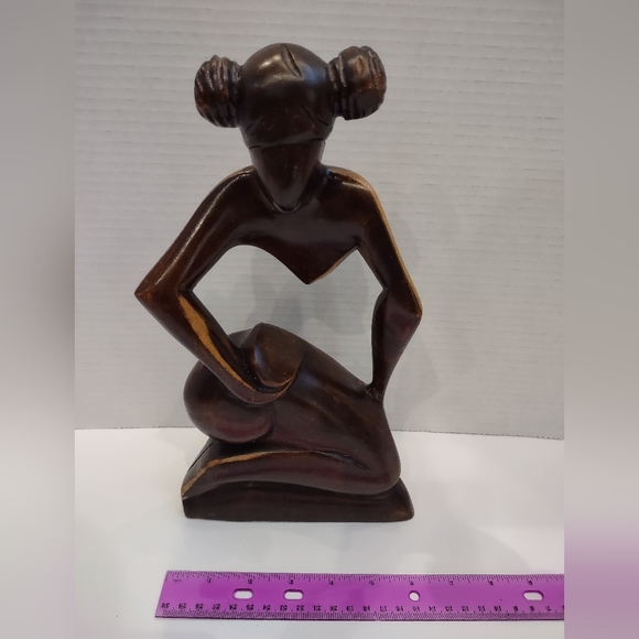 Hand Carved African Wood Statue 11" Tall - Picture 5 of 9